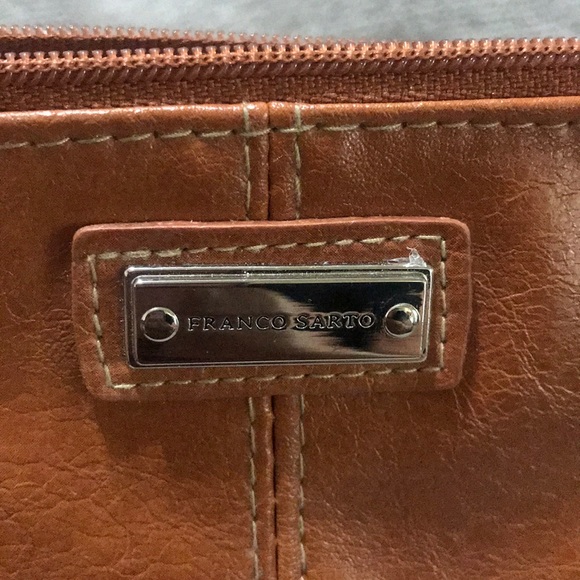 EUC-FRANCO SARTO WRISTLET WALLET - Picture 3 of 6